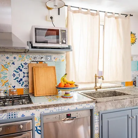 Cascabella Holiday home *