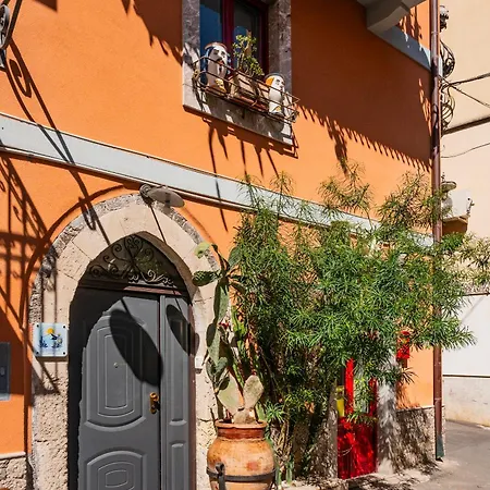 Cascabella * Taormina