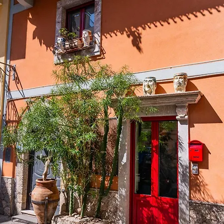 Cascabella Holiday home *