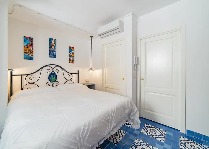 Holiday home Cascabella *